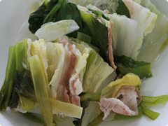 白菜と小松菜の豚バラ肉鍋